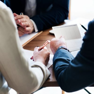 business-people-investing-startup-buiness business-people-investing-startup-buiness